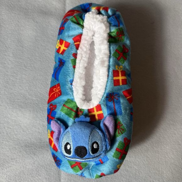 Disney Stitch Fuzzy Babba Non-Slip Slipper Socks Holiday Gifts Print Up To Sz 9 - Picture 5 of 10